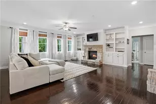 439 Hathaway Ave, Woodstock, GA 30188 - Photo 5