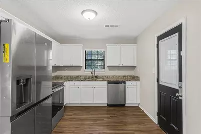 3511 Misty Valley Road, Decatur, GA 30032 - Photo 9