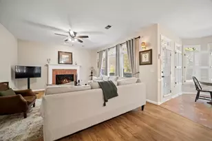 1453 Brentwood Dr, Marietta, GA 30062 - Photo 15