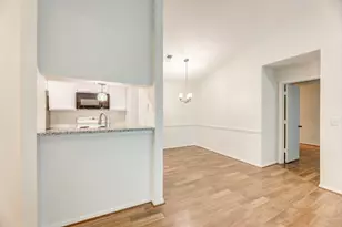 529 Warm Springs Cir, Roswell, GA 30075 - Photo 5