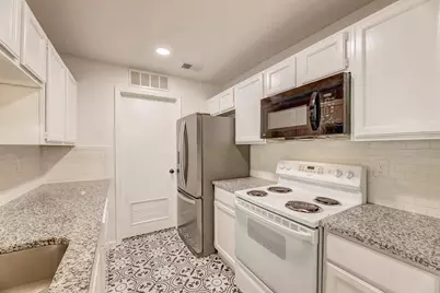 529 Warm Springs Circle, Roswell, GA 30075 - Photo 7