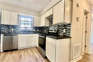 1391 Warrenton Hunt, Lawrenceville, GA 30043 - Photo 13