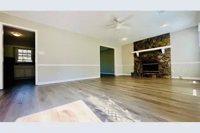 1391 Warrenton Hunt, Lawrenceville, GA 30043 - Photo 9