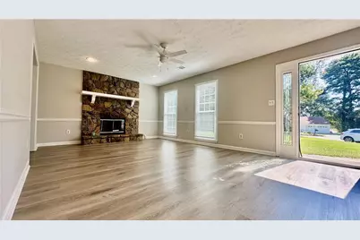 1391 Warrenton Hunt, Lawrenceville, GA 30043 - Photo 7