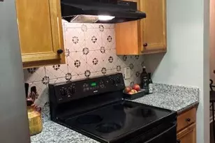 4217 Legacy Square, Atlanta, GA 30349 - Photo 5