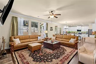 1092 Park Hollow Ln, Lawrenceville, GA 30043 - Photo 11