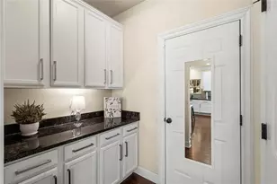 1092 Park Hollow Ln, Lawrenceville, GA 30043 - Photo 21