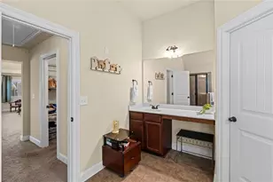 1092 Park Hollow Ln, Lawrenceville, GA 30043 - Photo 29