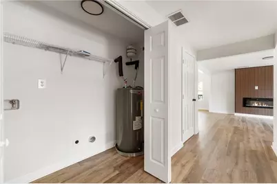 8859 Thomas Road, Jonesboro, GA 30238 - Photo 27