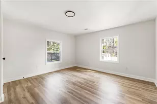 8859 Thomas Rd, Jonesboro, GA 30238 - Photo 25