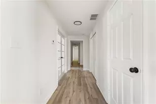 8859 Thomas Rd, Jonesboro, GA 30238 - Photo 23