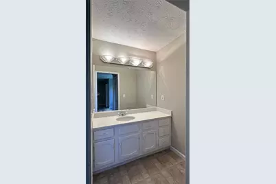 300 Timber Laurel Lane, Lawrenceville, GA 30043 - Photo 15