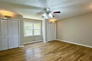 300 Timber Laurel Ln, Lawrenceville, GA 30043 - Photo 13