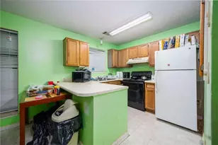 1045 Rock Creek Ln, Norcross, GA 30093 - Photo 9