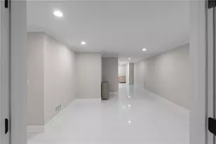 980 Fenimore Cir, Sandy Springs, GA 30350 - Photo 61