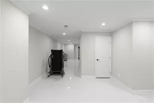 980 Fenimore Cir, Sandy Springs, GA 30350 - Photo 63