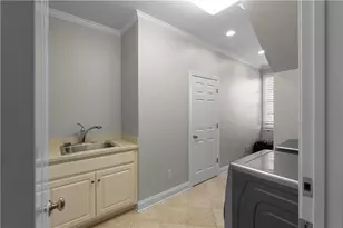 980 Fenimore Cir, Sandy Springs, GA 30350 - Photo 33