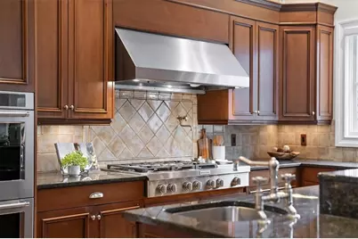 745 Brookwoods Trace, Atlanta, GA 30342 - Photo 27