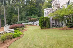 745 Brookwoods Trace, Atlanta, GA 30342 - Photo 13