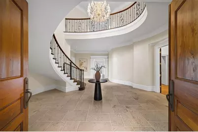745 Brookwoods Trace, Atlanta, GA 30342 - Photo 13