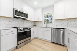 1903 S Columbia Pl, Decatur, GA 30032 - Photo 9