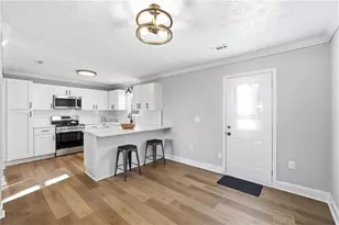 3260 Navajo Cir, Gainesville, GA 30501 - Photo 11