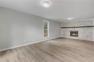 2229 Martin Way, Jonesboro, GA 30236 - Photo 5