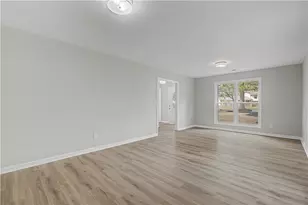 2229 Martin Way, Jonesboro, GA 30236 - Photo 11