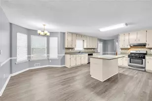 200 Riverbrook Ct, McDonough, GA 30252 - Photo 11