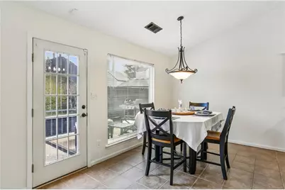 5162 Sterling Trace Drive NW, Lilburn, GA 30047 - Photo 13