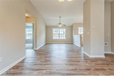 427 Southridge Road, Winder, GA 30680 - Photo 11