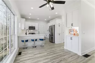 5560 Pilgrim Point Ext, Cumming, GA 30041 - Photo 7