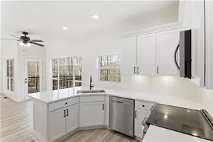 5560 Pilgrim Point Ext, Cumming, GA 30041 - Photo 11