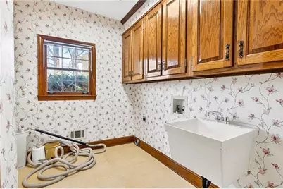 12145 Brookfield Club Drive, Roswell, GA 30075 - Photo 37