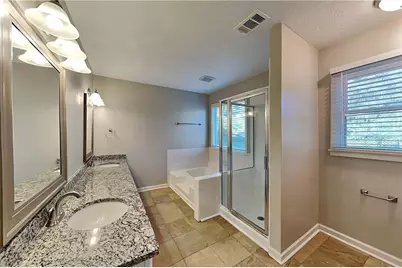 4880 Camberbridge Drive, Alpharetta, GA 30022 - Photo 9