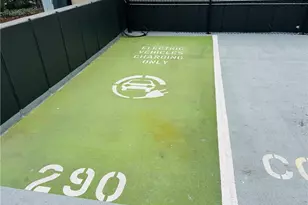 3481 Lakeside Dr NE, Atlanta, GA 30326 - Photo 29