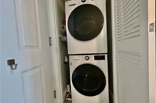 3481 Lakeside Dr NE, Atlanta, GA 30326 - Photo 23