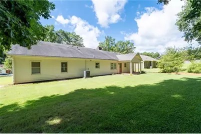 334 Bridgewood Drive SE, Conyers, GA 30094 - Photo 31