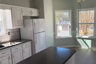 863 Cedar Branch Ln, Lawrenceville, GA 30043 - Photo 9