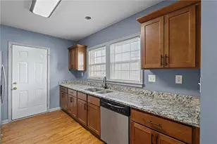 280 Holly Rd NW, Atlanta, GA 30314 - Photo 11