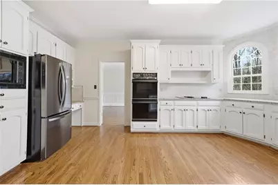 5716 Fairley Hall Court, Peachtree Corners, GA 30092 - Photo 9