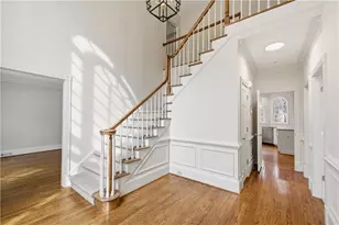 5716 Fairley Hall Ct, Peachtree Corners, GA 30092 - Photo 3