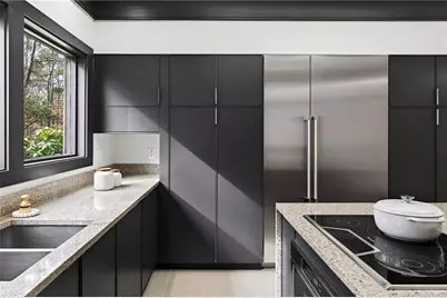 5775 Winterthur Lane NW, Sandy Springs, GA 30328 - Photo 23