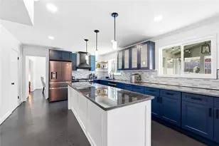 1114 Empire Cir, Lawrenceville, GA 30044 - Photo 11