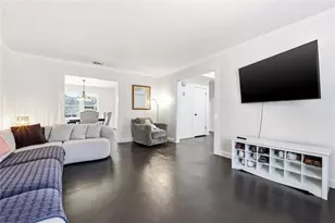 1114 Empire Cir, Lawrenceville, GA 30044 - Photo 7