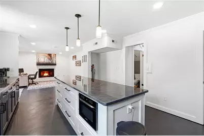 1114 Empire Circle, Lawrenceville, GA 30044 - Photo 13