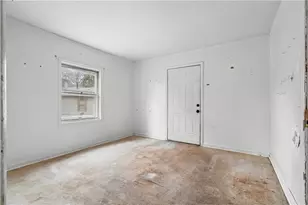 2524 Gordon Circle SE, Smyrna, GA 30080 - Photo 9