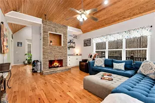 453 Ivy Hills Dr, Cleveland, GA 30528 - Photo 3