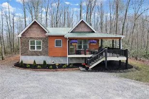 453 Ivy Hills Dr, Cleveland, GA 30528 - Photo 1