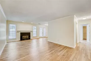 1750 Clairmont Rd, Decatur, GA 30033 - Photo 5